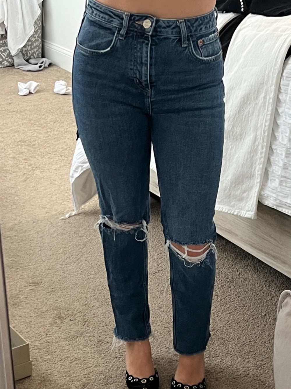 Zara Dark Blue High-Rise Ripped Cropped Jeans